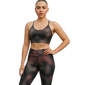 TLF Women's Abstract Print Two Piece Athletic Workout Set Top M Pants Small